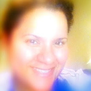 Meet your Posher, Yolanda